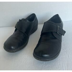 BOC Born Concept Black Leather Slip On Round Toe Buckle Low Heel Loafer Shoes 9M
